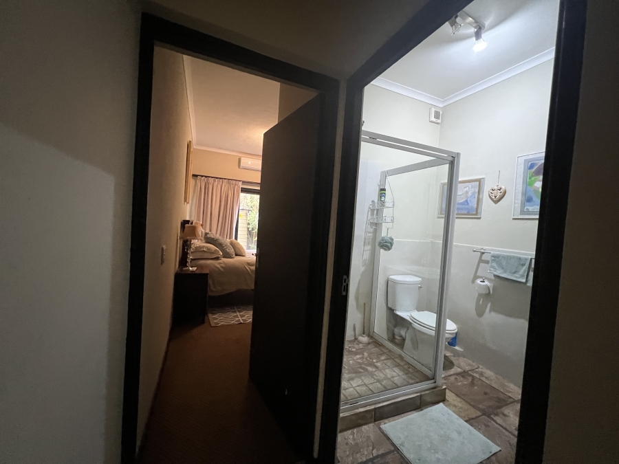 2 Bedroom Property for Sale in Gordon Heights Western Cape